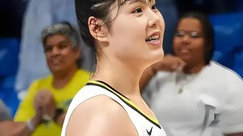 广州首条自动驾驶公交线开通，串联市中心与高铁站及机场